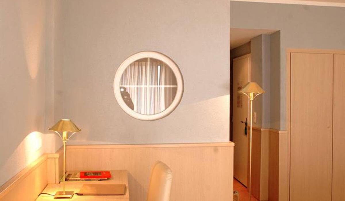 Hotel Ascona Bagian luar foto