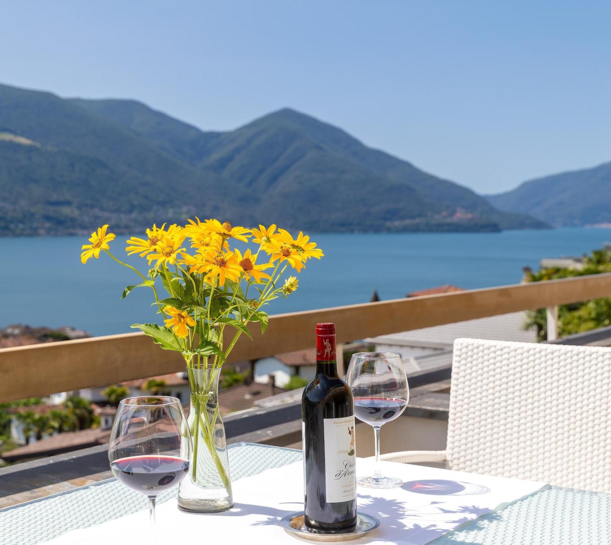 Hotel Ascona Bagian luar foto