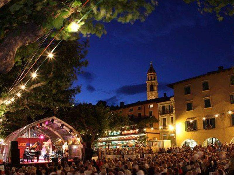 Hotel Ascona Bagian luar foto