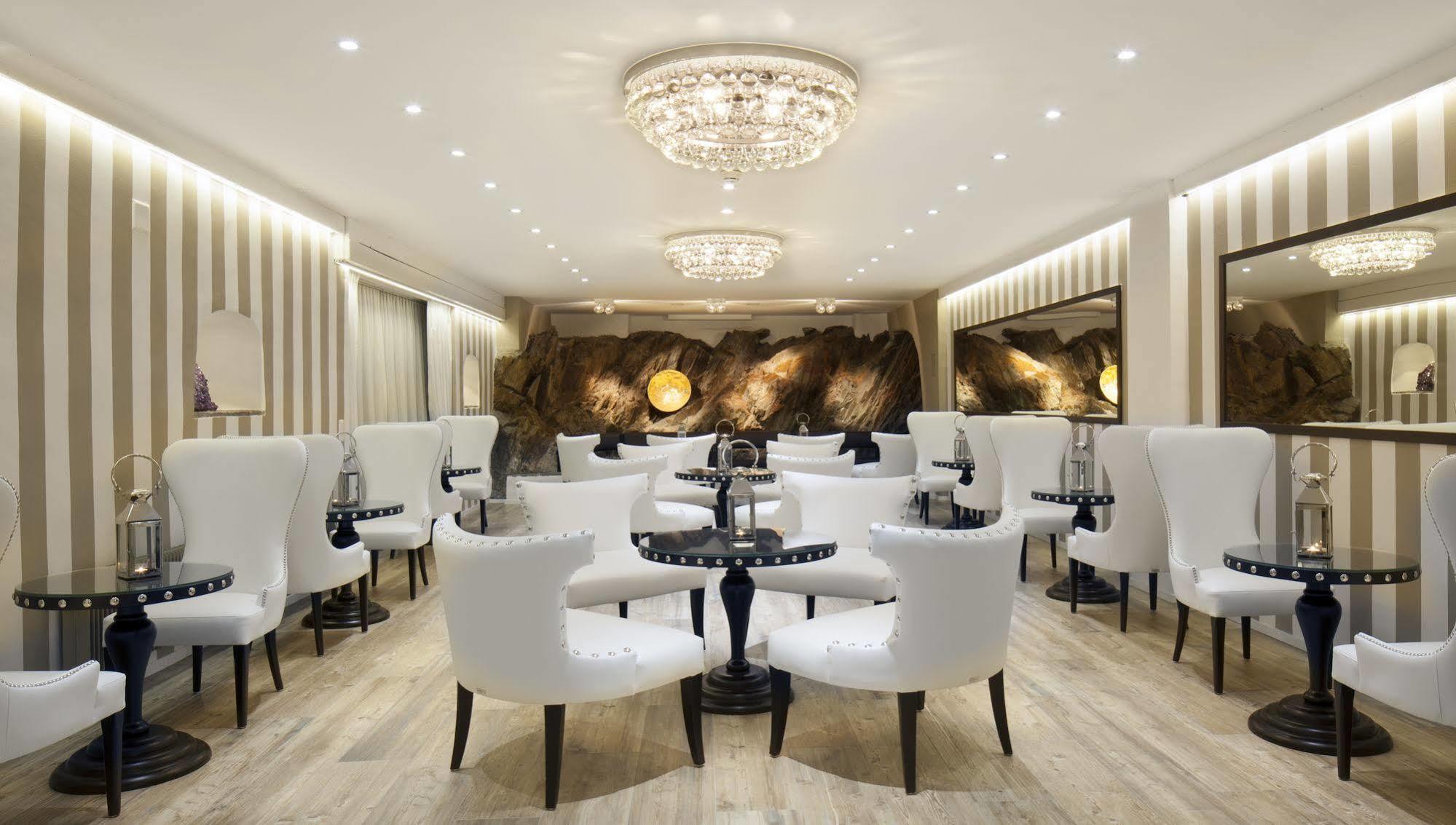 Hotel Ascona Bagian luar foto